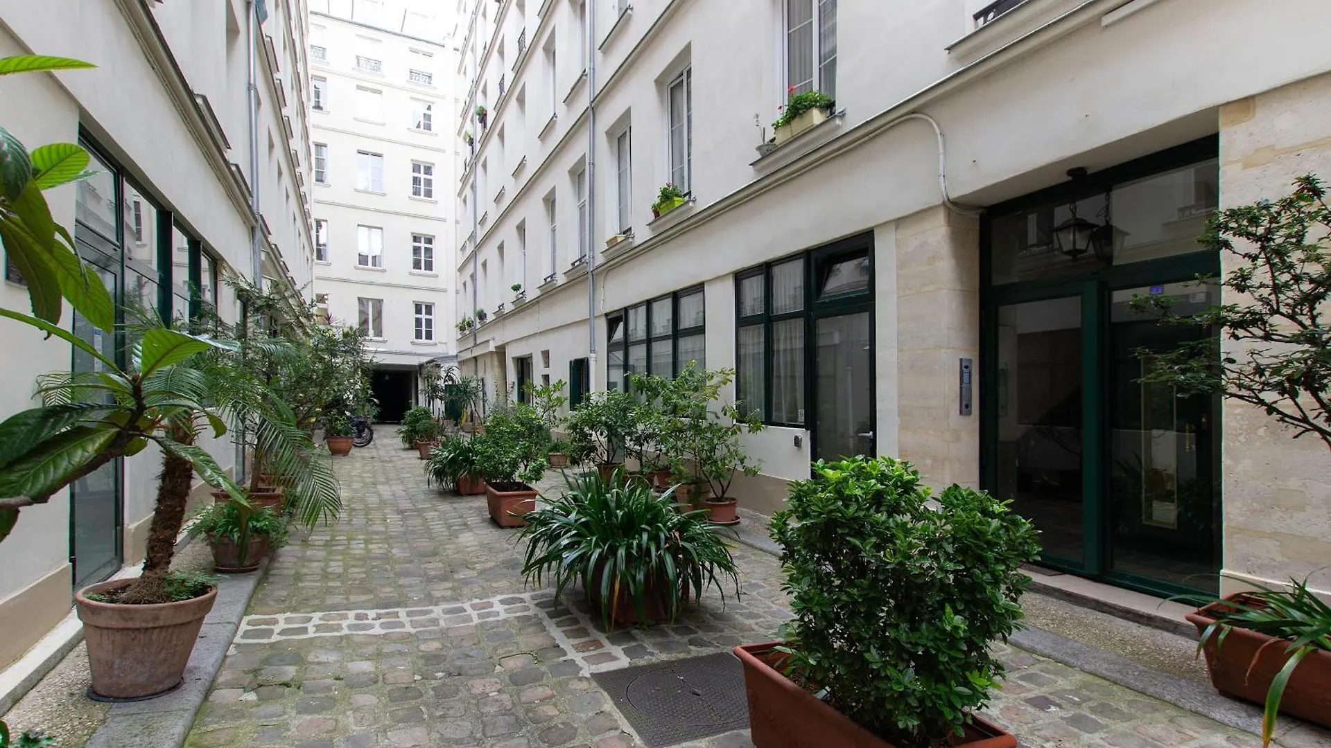 Apartment Faubourg Montmartre - Kp - Joli Appartement Parisien Pour 2 Personnes 9Eme