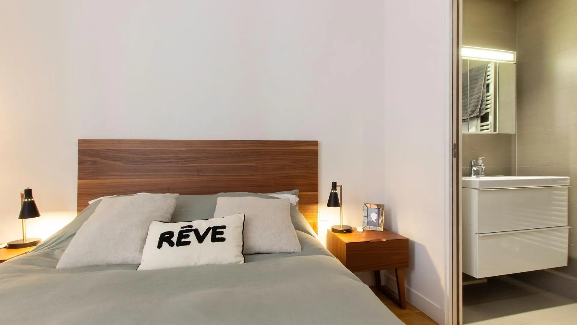 Faubourg Montmartre - Kp - Joli Appartement Parisien Pour 2 Personnes 9Eme Apartment Paris